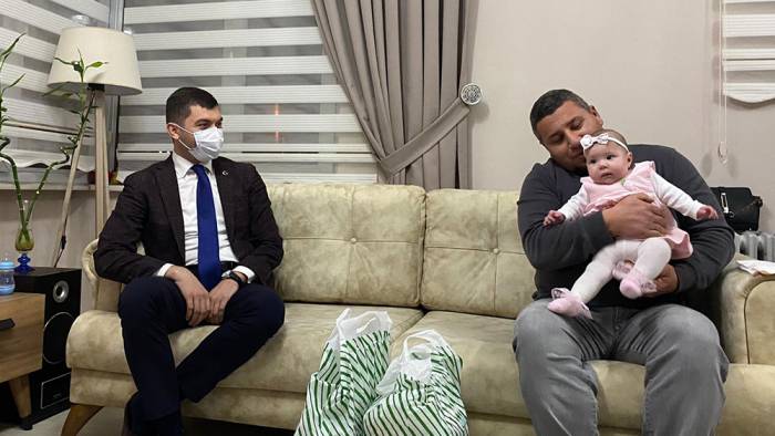 Gülyalı Belediyesi, Yenidoğan Destek Paketi ile ailelere yardım ediyor