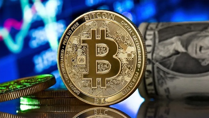 Bitcoin'de sert düşüş: Yüzde 4,6 geriledi