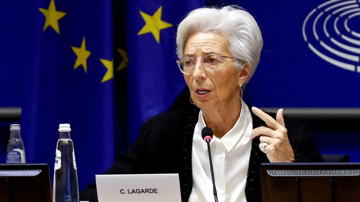 Lagarde: Faiz artırımı sürecek