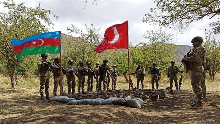 Türk askerinin Azerbaycan'daki görevini uzatan tezkere Resmi Gazete'de
