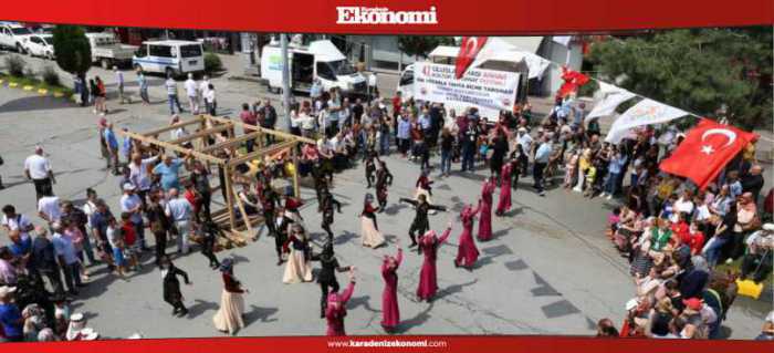 Arhavi Festivali yöresel kültürü yaşattı