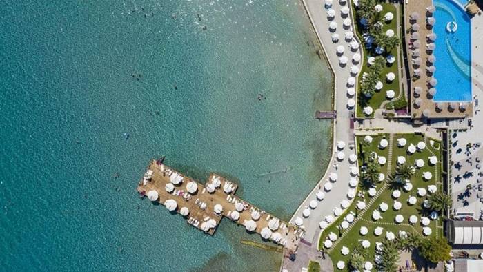 Salgının etkilerinden kurtulmayı hedefleyen turizmci erken rezervasyondan umutlu