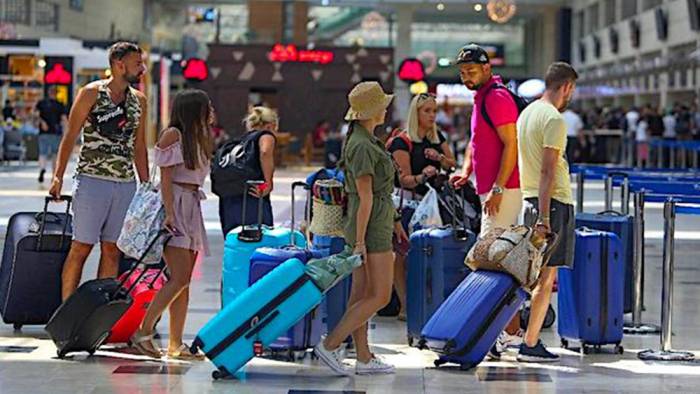 Turizm gelirleri üçüncü çeyrekte %181,8 arttı