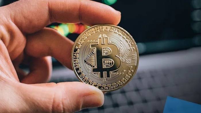 Bitcoin, 6 ayın en düşük seviyesinde