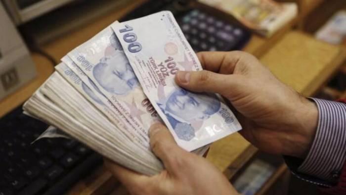 Borçlanarak emekli olacaklara kamu bankaları kredi verecek