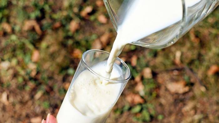 Çiğ süt tavsiye satış fiyatının 4 lira 70 kuruş olarak açıklandı