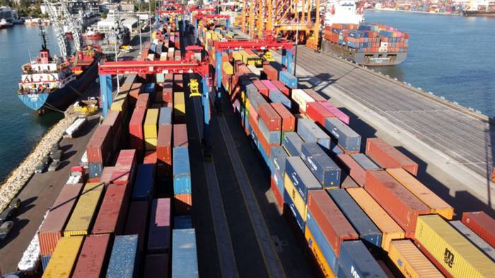 Limanlarda elleçlenen konteyner ve yük miktarı kasımda arttı
