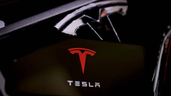 Tesla'dan geçen yıl rekor kar