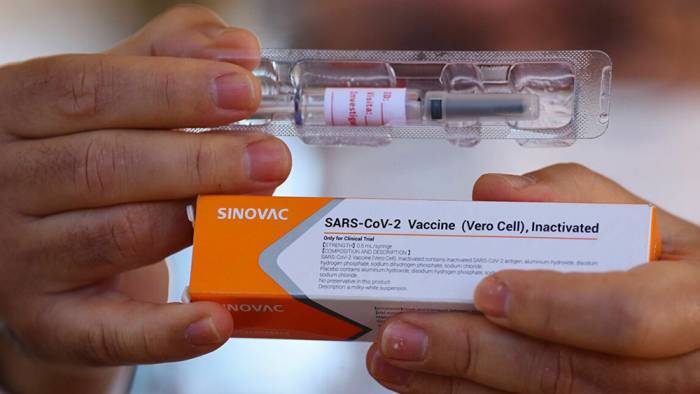 Çin’den sipariş edilen aşı Türkiye’ye ulaştı