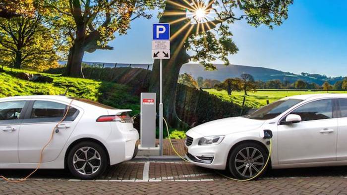 Her 10 tüketiciden 4’ü elektrikli araç almayı planlıyor