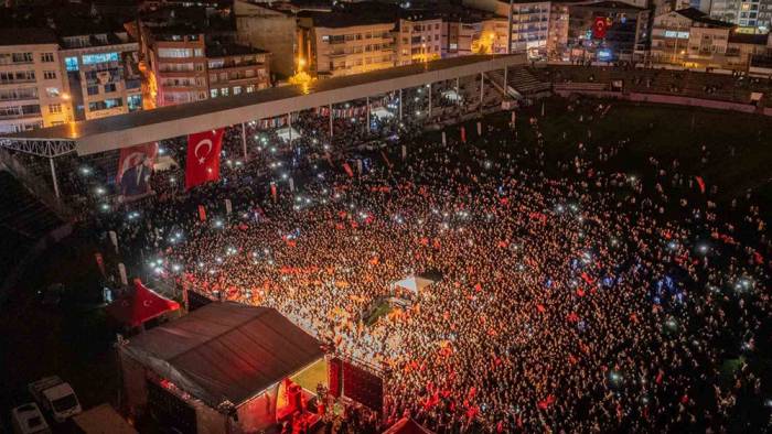 ALTINORDU’DA CUMHURİYET COŞKUSU DOYASIYA YAŞANDI