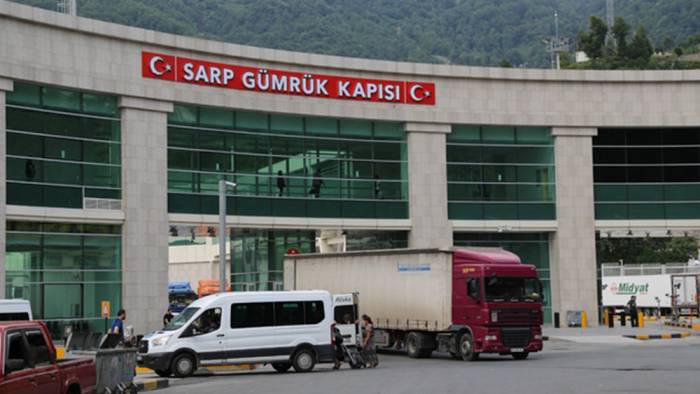 Sarp Sınır Kapısı'nda Rekor