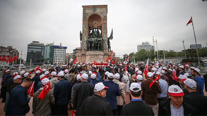 1 Mayıs Emek ve Dayanışma Günü kutlanıyor