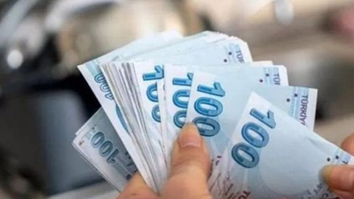 8 ayda tüm işçilerin toplam maaşının 1.2 trilyon TL'si zamlara ve vergiye gitti