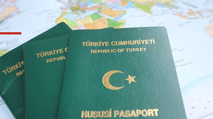 AB'nin yeşil pasaporta ön izin şartı getireceği iddiası yalanlandı!