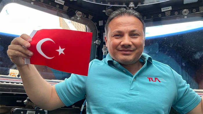 Alper Gezeravcı, Türkiye Uzay Ajansı Yönetim Kurulu üyeliğine atandı