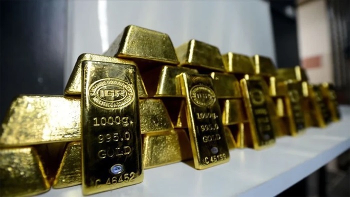 Altın ve gümüş fiyatlarında sert dalga! Bankalardan ezber bozan yeni tahminler geldi