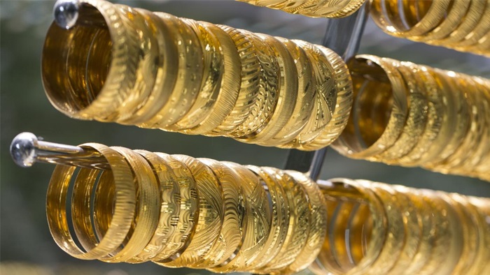 Altın Yatırımcısına Yeni Mesaj: 4.500 Dolar Kapıda Mı?