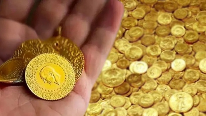 Altın yeni güne düşüşle başladı