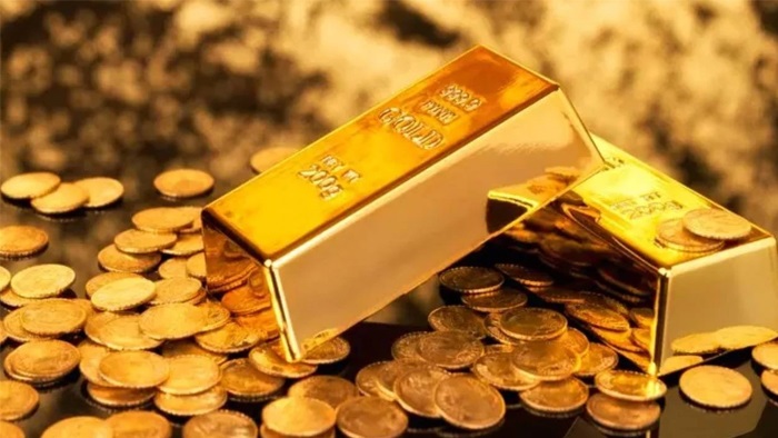 Altında Alarm Zilleri! 4.400 Doların Altına Sert Düştü