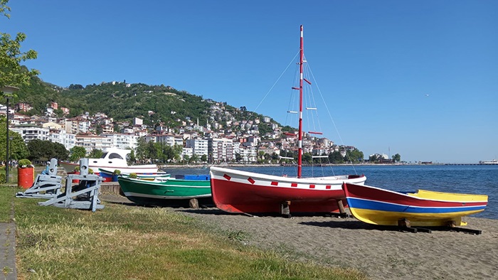 Altınordu sahili nostaljik teknelerle renklendi 