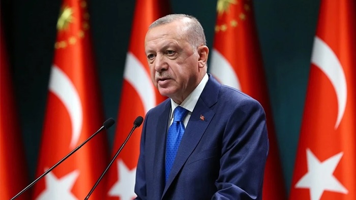 Cumhurbaşkanı Erdoğan, yeni A takımına son şeklini verdi