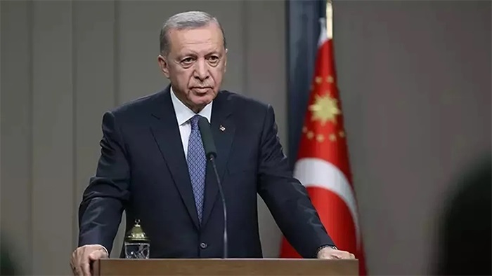 Cumhurbaşkanı Recep Tayyip Erdoğan’dan başkanlara yeşil pasaport müjdesi