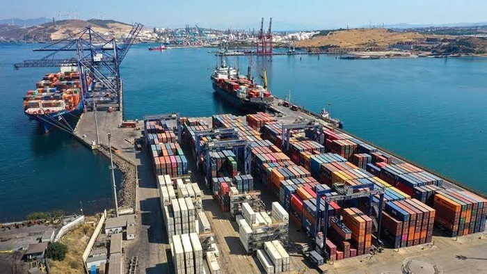 Dış ticarette makas daraldı