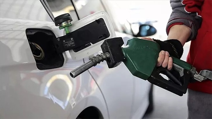 Dünya petrol tüketiminde rekor