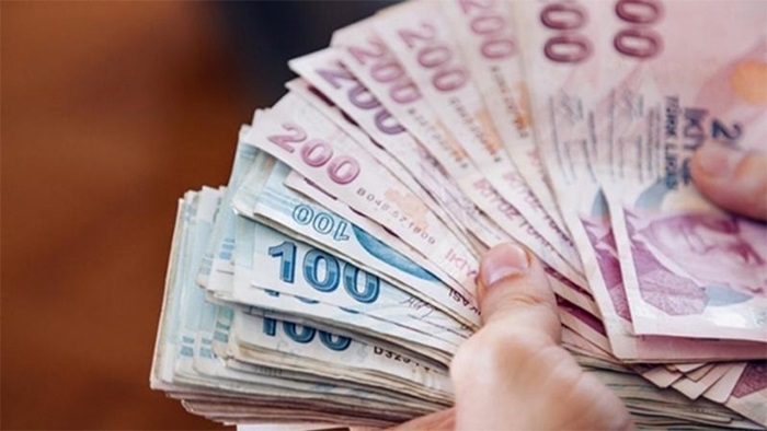 En düşük emekli aylığı 3500 liraya çıkartıldı