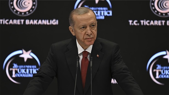 Erdoğan: Esnaf ve KOBİ'leri koruyacağız