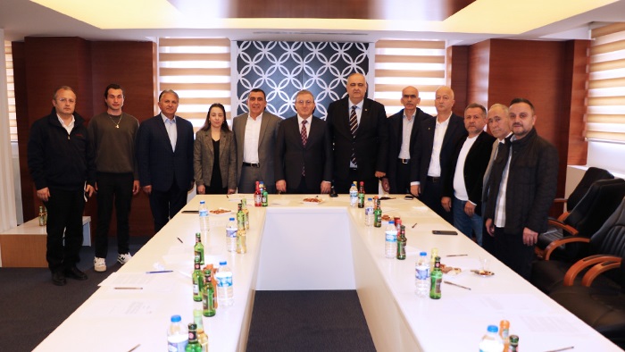 Fındıkta zirai don afeti ve kahverengi kokarca istilasına dikkat çekildi