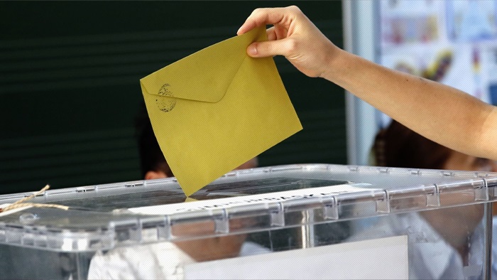 Giresun'da oy kullanmak için sandığa giden yaşlı adam kalp krizinden öldü