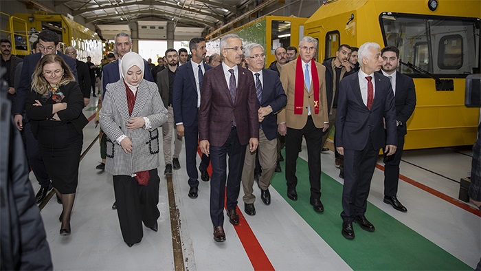 İstanbul - Ankara hattına ‘Süper Hızlı Tren’ geliyor