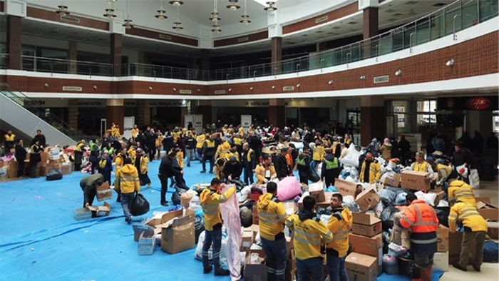 Karadeniz’in en büyük yardım merkezi Samsun’a kuruldu