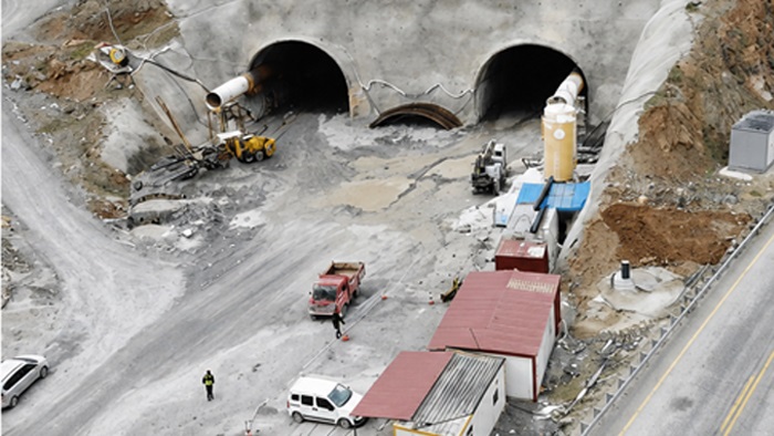 Karadenizliler 9 Yıldır Bekliyorlar! Tünellerde Gözler 2027’ye Çevrildi