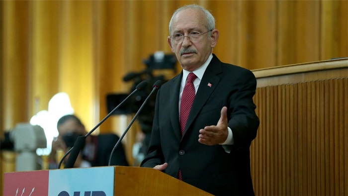 Kılıçdaroğlu, CHP Grubuna veda etti