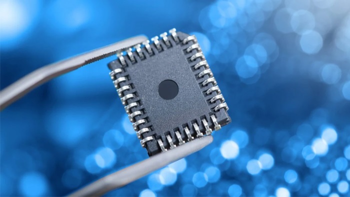 Küresel piyasaları jeopolitik risk ve çip korkusu sardı