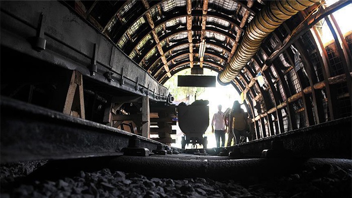 Maden sektörü ihracatı 1 milyar 323 milyon dolara geriledi