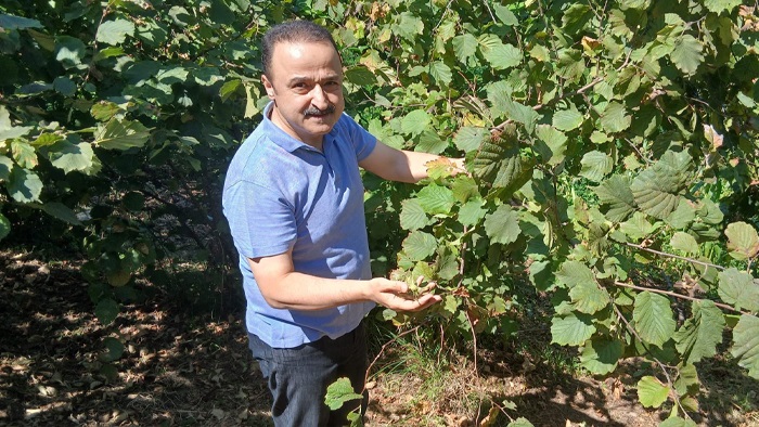 MHP'li Şanlıtürk bahçeden seslendi: 