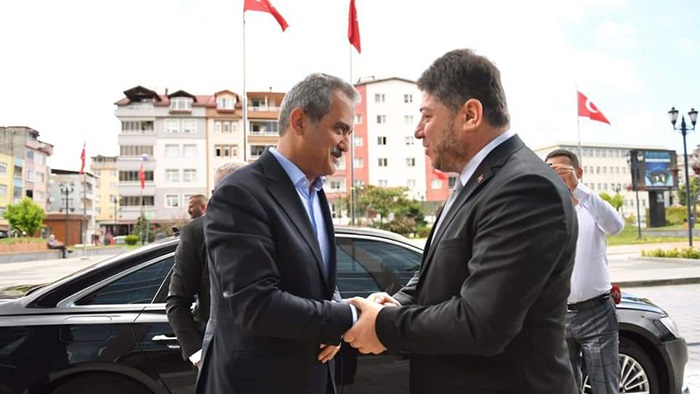 Milletvekili Mahmut Özer’den Başkan Tören’e ziyaret