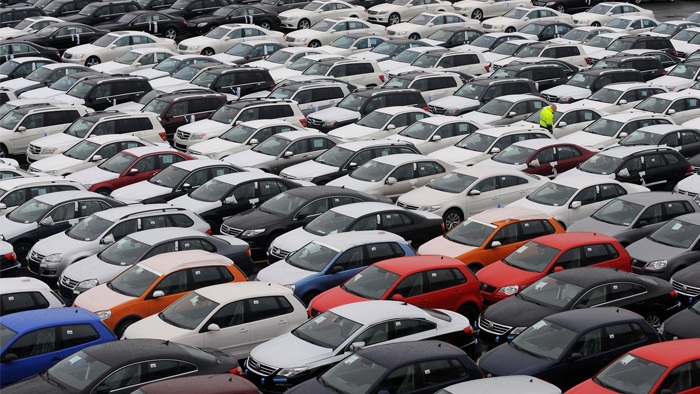 Otomobil fiyatları bir ayda yüzde 5 düştü