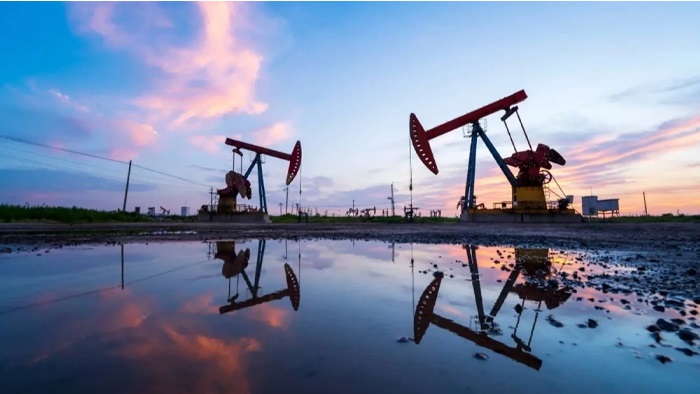 Petrol fiyatları dört gündür durmuyor: Hürmüz Boğazı endişesi piyasayı sarstı
