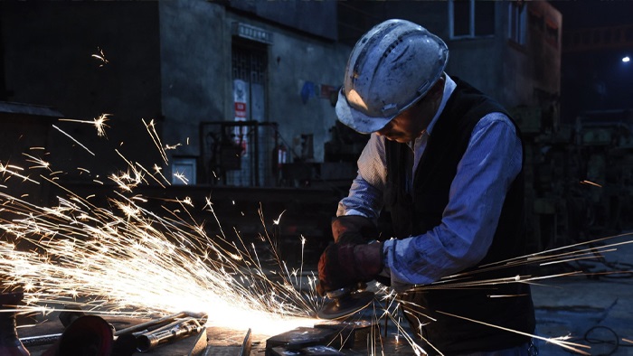 Sanayi üretiminde yıllık yüzde 0,1 düşüş