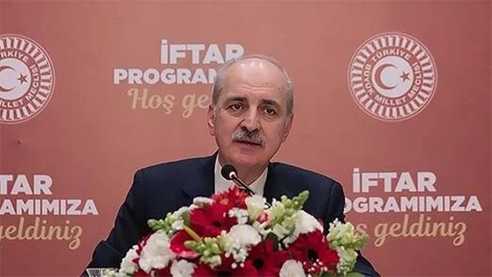 TBMM Başkanı Kurtulmuş: (Yeni anayasa) Bayram sonrası partilerimizi ziyaret edeceğim