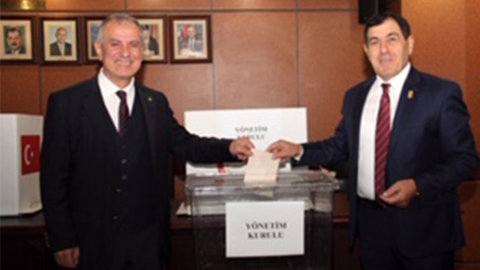 Trabzon Ticaret Borsası'nda başkanlar belirlendi