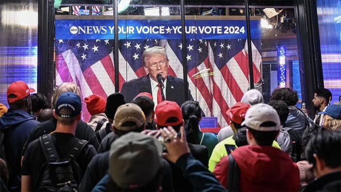 Trump zaferini ilan etti: Tarihin en büyük geri dönüşü!
