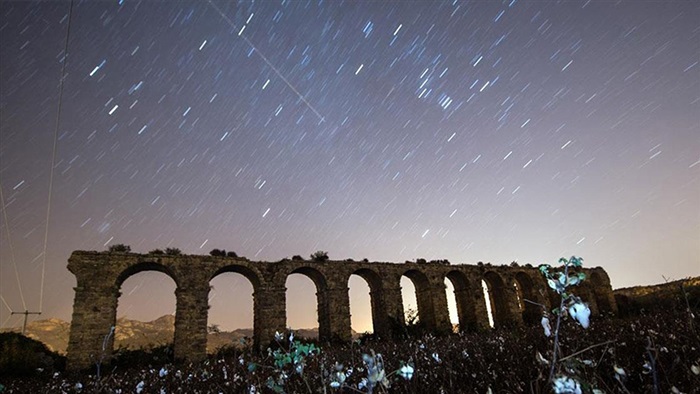 Türkiye semaları hafta sonunda meteor yağmuru ile aydınlanacak