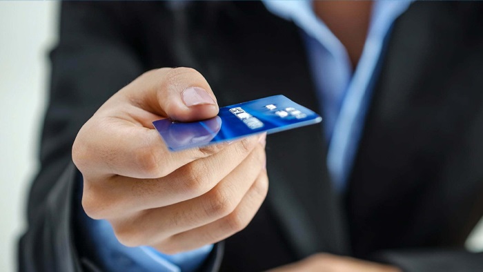 Vatandaş kredi kartında ‘limitleri’ zorluyor