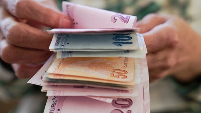 Vergi paketi Meclis komisyonunda kabul edildi: En düşük emekli maaşı artıyor